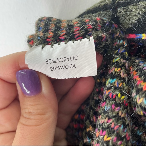 Creation •M• long hooded Aztec colorful wool blend single button cardigan - Picture 7 of 10